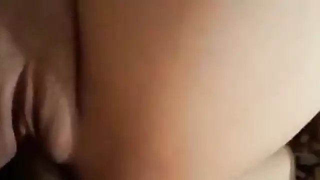 Shaved Uzbek teen gets her pussy pounded